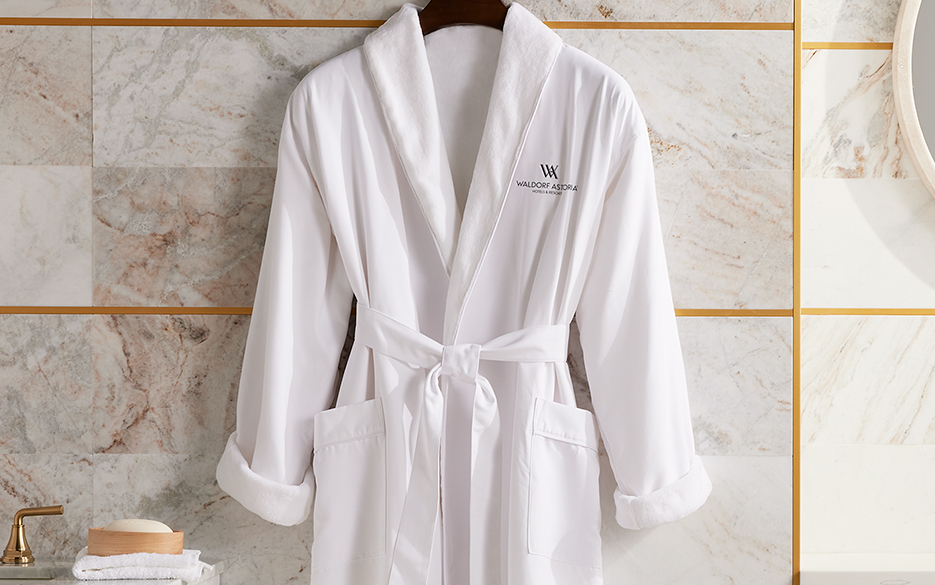 Best Hotel Towels and Bathrobes You Can Buy - Thrillist