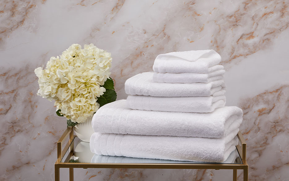 Luxury Hotel Duchess Geometric Bath Towels